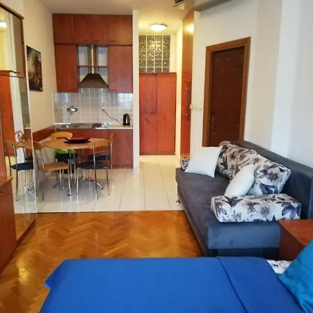 斯普利特中心快乐兄弟公寓 * 斯普利特