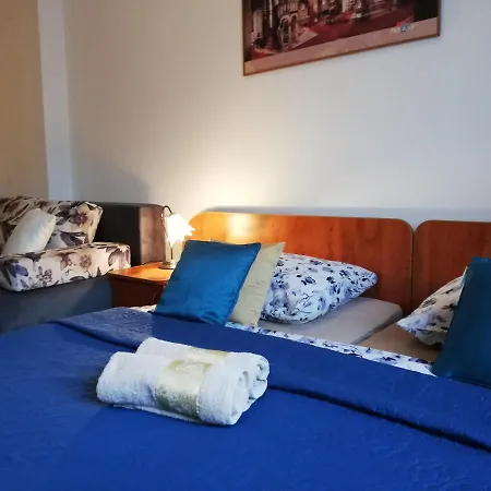 斯普利特中心快乐兄弟公寓